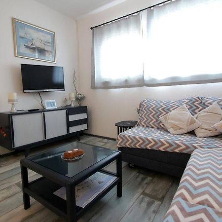 Apartments By The Sea Vinjerac, Zadar - 13811 Posedarje Rom bilde